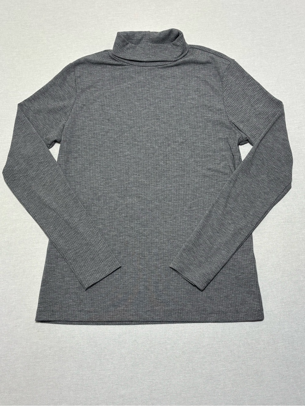 Classic Gray Ribbed Turtleneck Long Sleeve Top